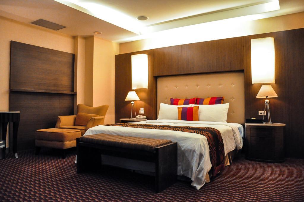 Jingan Classic Inn Csungho Kültér fotó