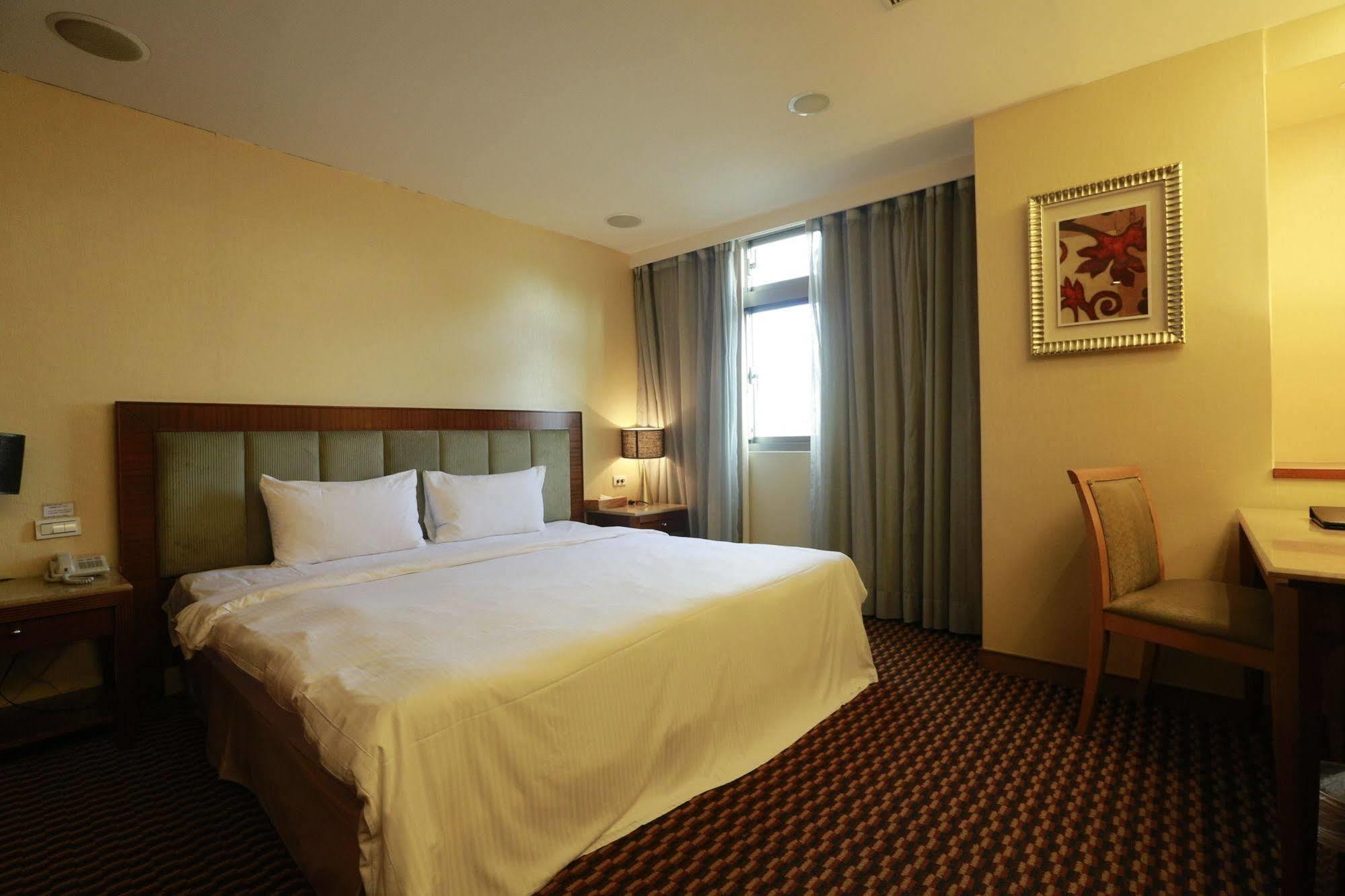 Jingan Classic Inn Csungho Kültér fotó