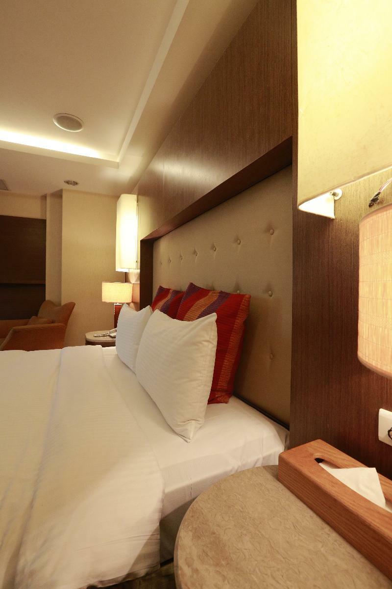 Jingan Classic Inn Csungho Kültér fotó